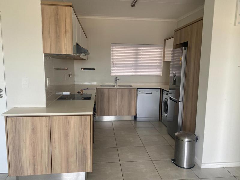 To Let 2 Bedroom Property for Rent in Richwood Western Cape